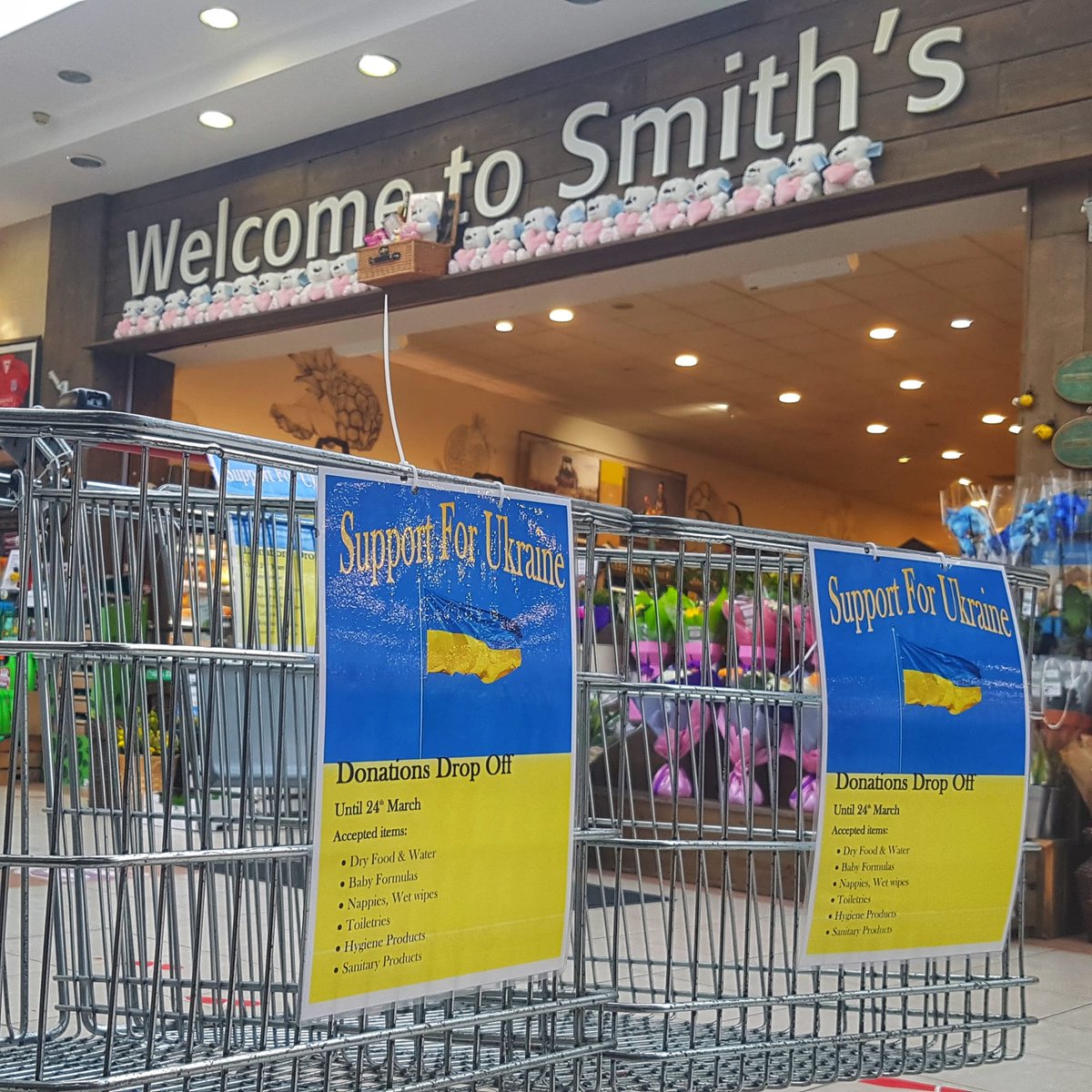 ukraine_appeal's tweet photo. Our designated trolleys for donated items with thanks to @SmithsSupervalu

#CommunitySupport https://t.co/UMvFoFeHPW
