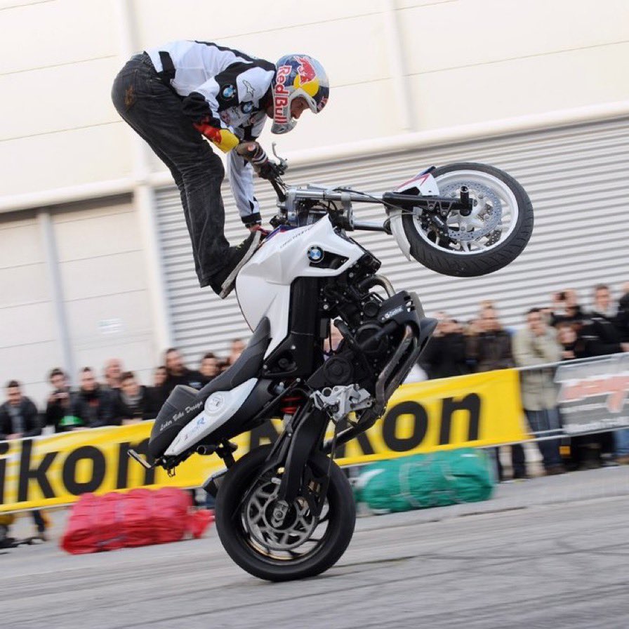 MariaCostello's tweet photo. The saddest news. Rest In Peace Chris. Incredible stunt rider &amp; proper lovely human. Thoughts go out to his family &amp; friends 🙏🏻 https://t.co/YBiyyirwah