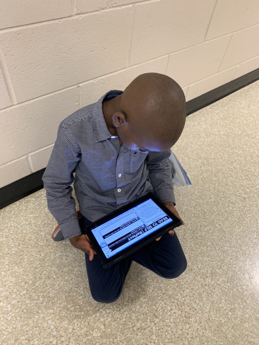 AngWeisgerber's tweet photo. We are getting our reading reflections ready for conferences next week. So happy to see the growth in my grade 2s to evaluate their reading independently. We are using @Jenpen2001’s Seesaw reflection activity!  @CatherineRCSD https://t.co/KJ4NIZagpC