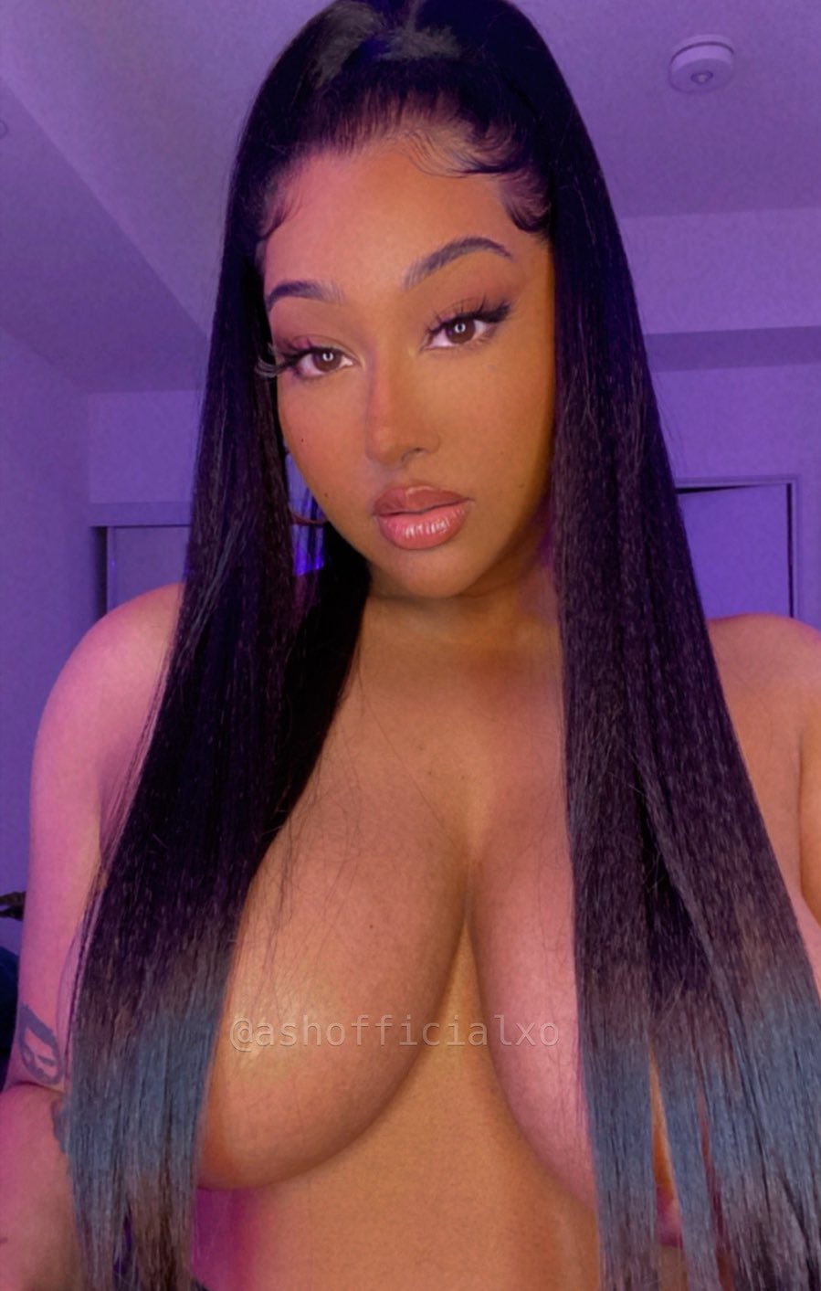 💅🏽💜😈 https://t.co/zedOsVLR9x https://t.co/RoC5yrseue