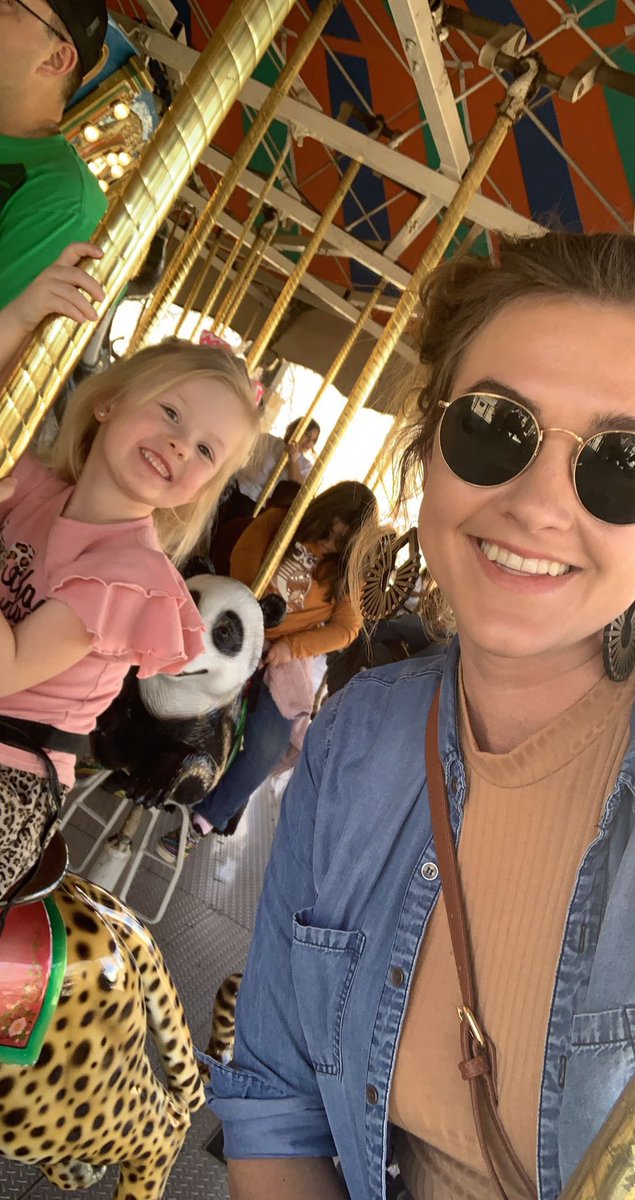 Had the best day with the best girl! Even had to upgrade our big cat. Do we have a future Januar on our hands?! ❤️ <a href="/SanAntonioZoo/">San Antonio Zoo 🦍</a>