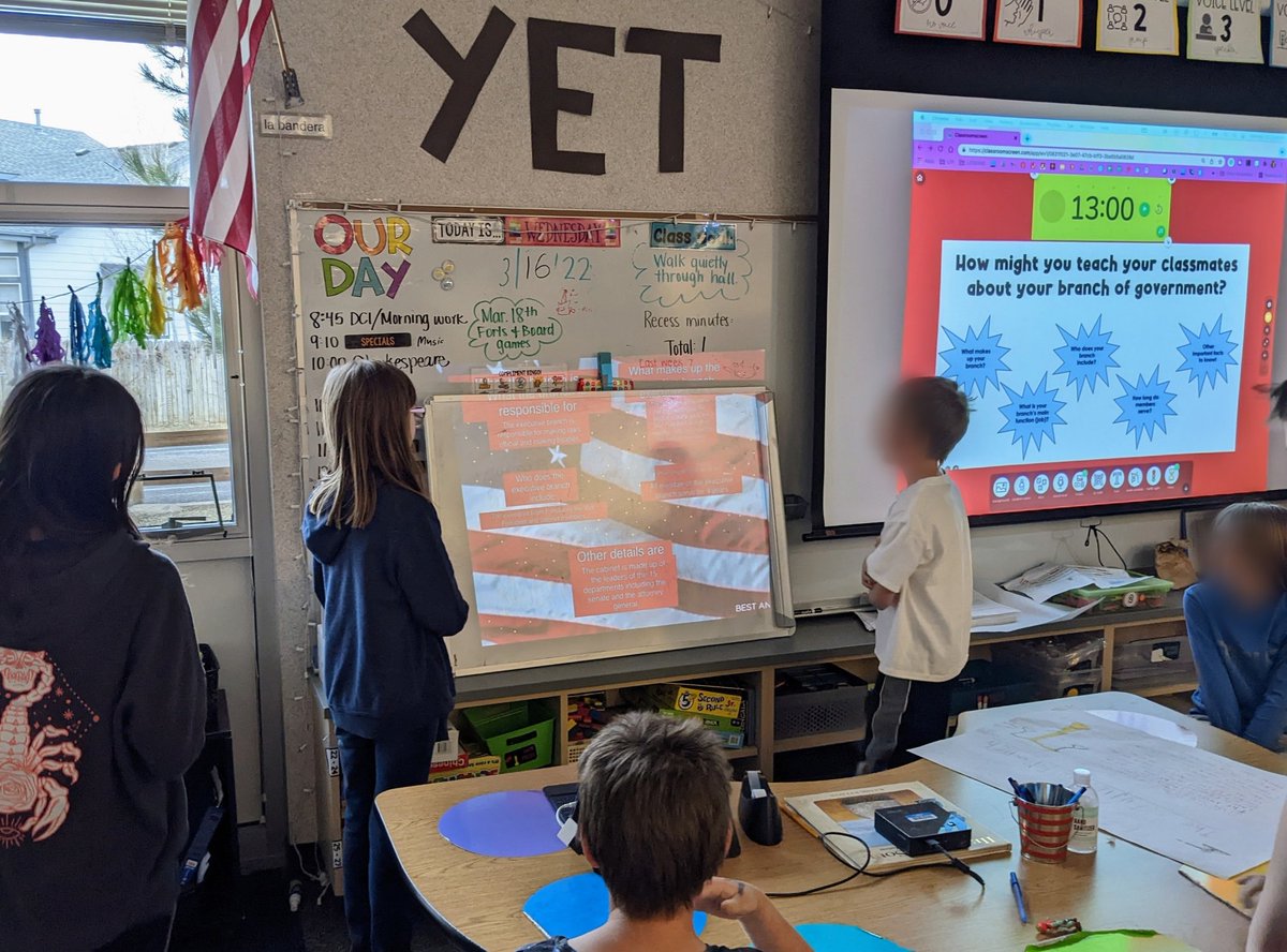 mrsolsonteach's tweet photo. Ss created a teaching tool to help their classmates learn about the branches of our U.S. Government. Ss created iMovies, posters, and slideshows. Some even got to present using the mini-projectors! #stvrainstorm https://t.co/2fv6zRtTTq