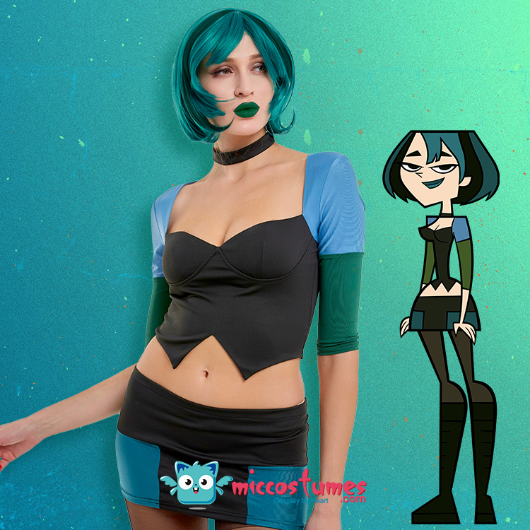 Costumet on X: A side by side cosplay as Gwen from Total Drama Island 🕸️  #cosplay #costume src:   / X