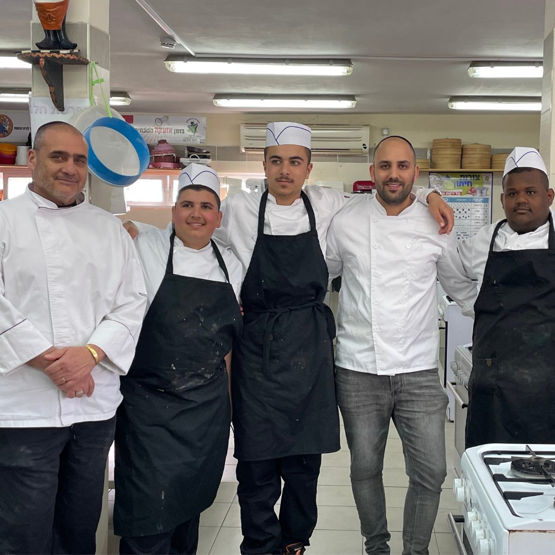 AMIT Children tweet media