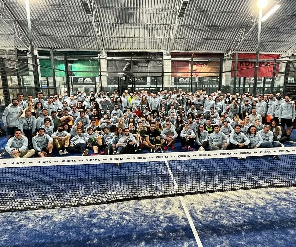 MaxiSanchezOfi's tweet photo. Gracias familia Kuikma por estos dos días.
#PlayOverTheWalls #KuikmaPadel2022 #KuikmaTeam #Decathlon https://t.co/xZvDiC8w6M