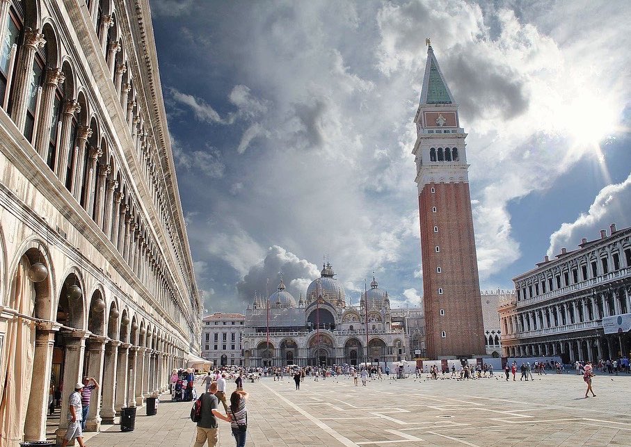 skiperformance's tweet photo. Glad to provided to #Venice St. Mark Basilica the #ecommerce solution for #onlineticket sale.
We worked with our partner @skidata_it to make the experience of visitors and tourists in Venice, smart and easy.
Visit Basilica di San Marco web shop here: https://t.co/zWMKYy6es4 https://t.co/OzOfJTiC6u