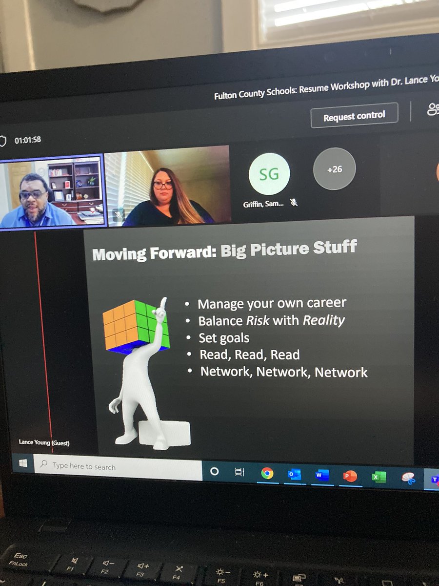 Robertsreaders1's tweet photo. @LYoung_WCBOE sharing so much wisdom in our @FCSPLLD Aspiring Coaches Pathway meeting tonight! Biggest takeaway: Read, read read. “The Speed of Trust” - ordered! https://t.co/vT3uFYRPW9