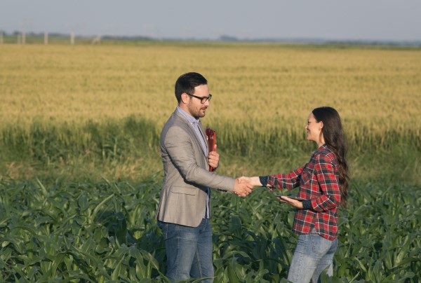 Back by popular demand! Farm Insurance webinar in 3 parts: Intro April 7, Complex April 14 &amp; BI April 21. Did you know that the farming industry in Alberta is the second largest industry, second only to the oil industry? Register for 1 or the full series: tinyurl.com/2p8tbtyy