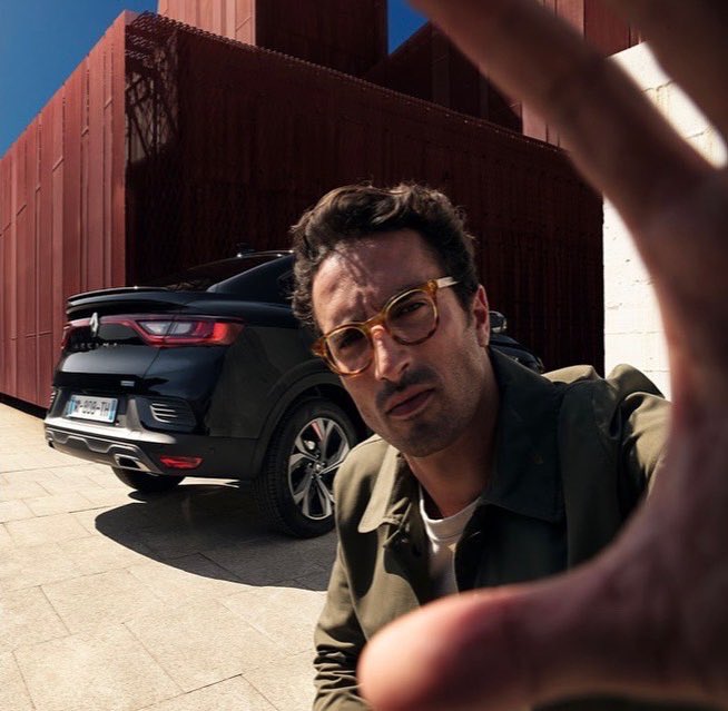 Con el nuevo Renault Arkana E-Tech híbrido, disfruta de un placer de conducción nunca visto. Descúbrelo desde 179€/mes* y llévatelo con Renault Care 5**. #Renault # Arkana #Etech