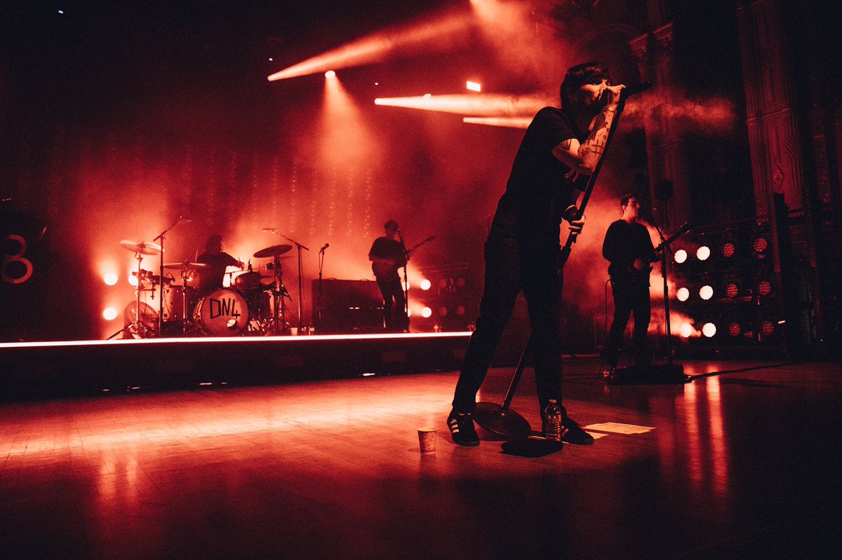 LTHQOfficial's tweet photo. Portland Night 1, Vancouver &amp; Portland Night 2 #LTWT https://t.co/HxJciMExxc