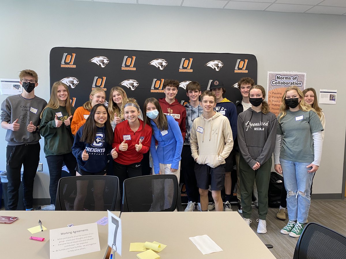 bjsspencer's tweet photo. So many fantastic student leaders took the time today to make themselves better, which will make us all better. Thank you to all who supported this Student Leadership Summit! Can’t wait for the next one.  #OregonAchieves @OregonSchools https://t.co/hnQAK3463G