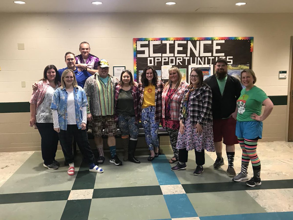 mr_yuska's tweet photo. Evidently I work with the best group of people (teachers) in the world. #sciencelife #sciencerules #dolearnexplore #marchmadness https://t.co/ZUlwuvk3nk