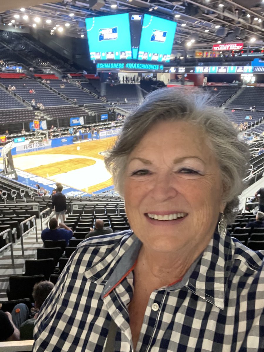 VictoriaExit7's tweet image. #MM