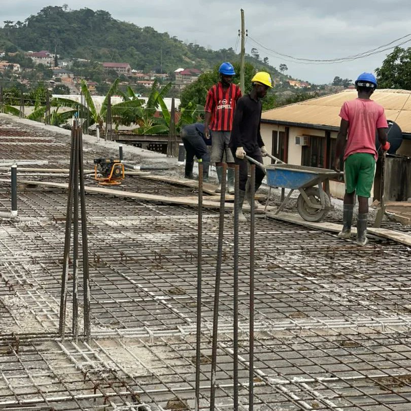 beksfel's tweet photo. Casting of suspended slab for males ward at the Holy Family Hospital- Nkawkaw

#beksfelconstructionsLtd #constructionproject #buildingyourvision #constructionislife https://t.co/iUfOubi8HV