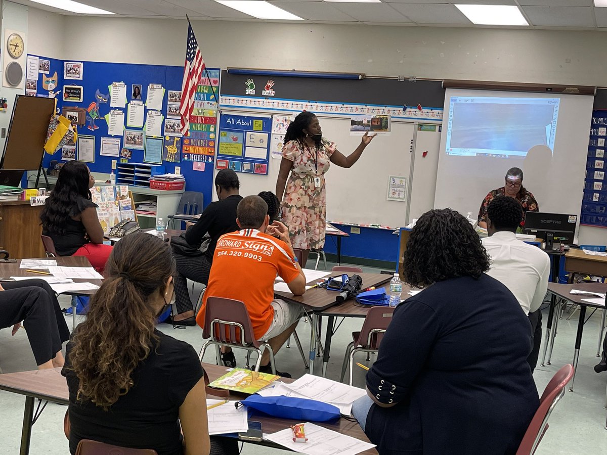 Nova Eisenhower tweet media