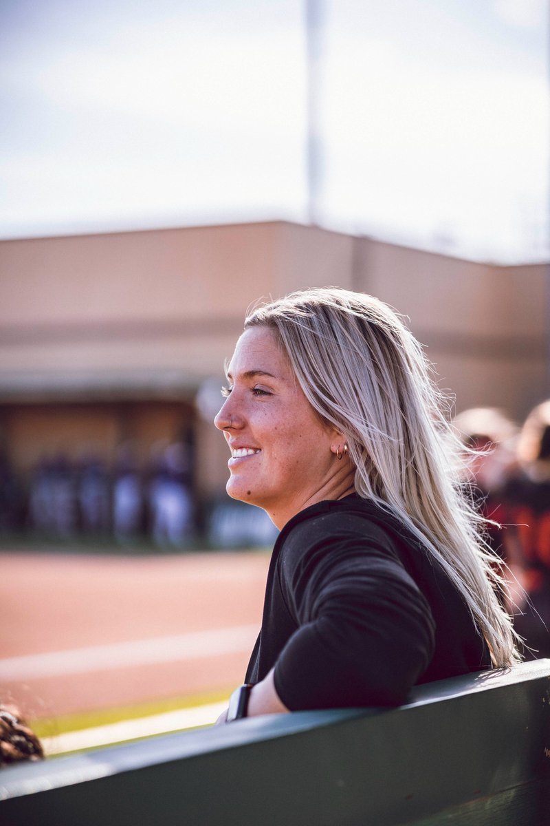 A Maverick-turned-Cowgirl back at her old stomping ground 🧡

#MovingForward | #GoPokes