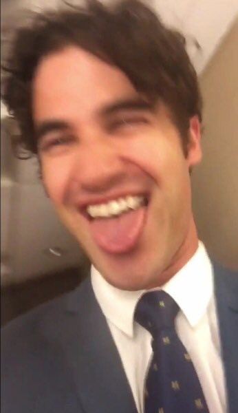 safe place for darrenies💭 (@thinkercriss) on Twitter photo 