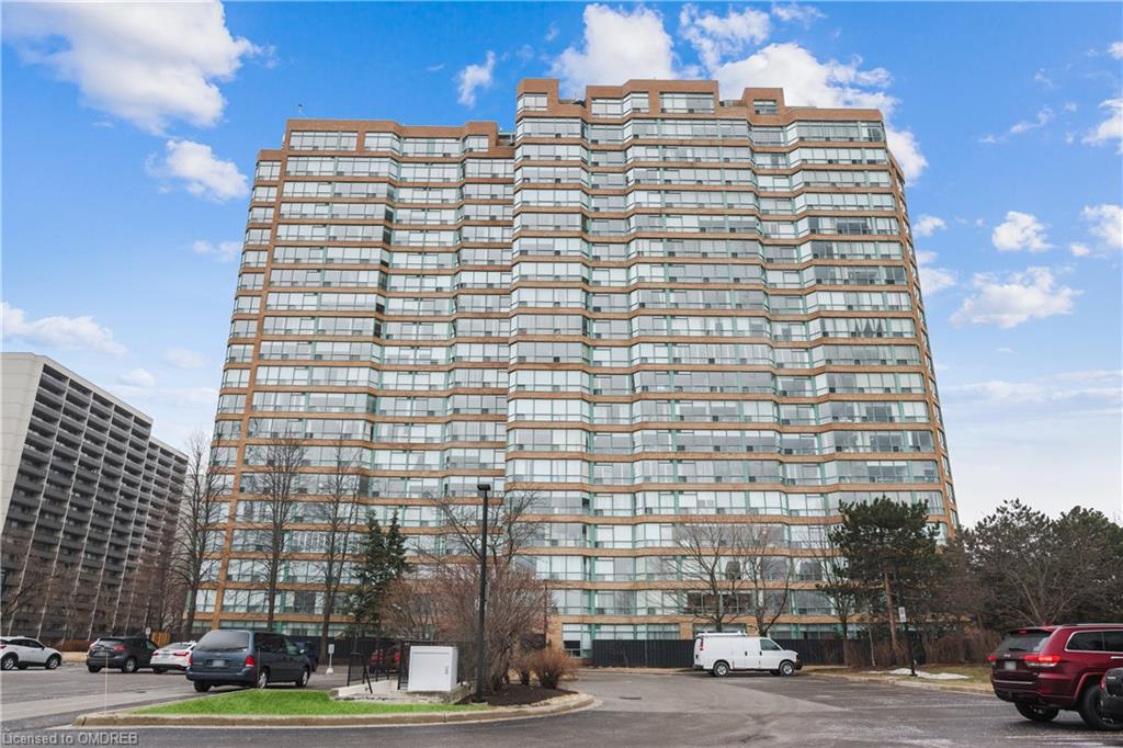 josieatta's tweet photo. Just Listed in #Burlington #ON. 1276 Maple Crossing Boulevard # 508! Please retweet!  https://t.co/H7VUdHPyZo https://t.co/IjZqzGsVX4