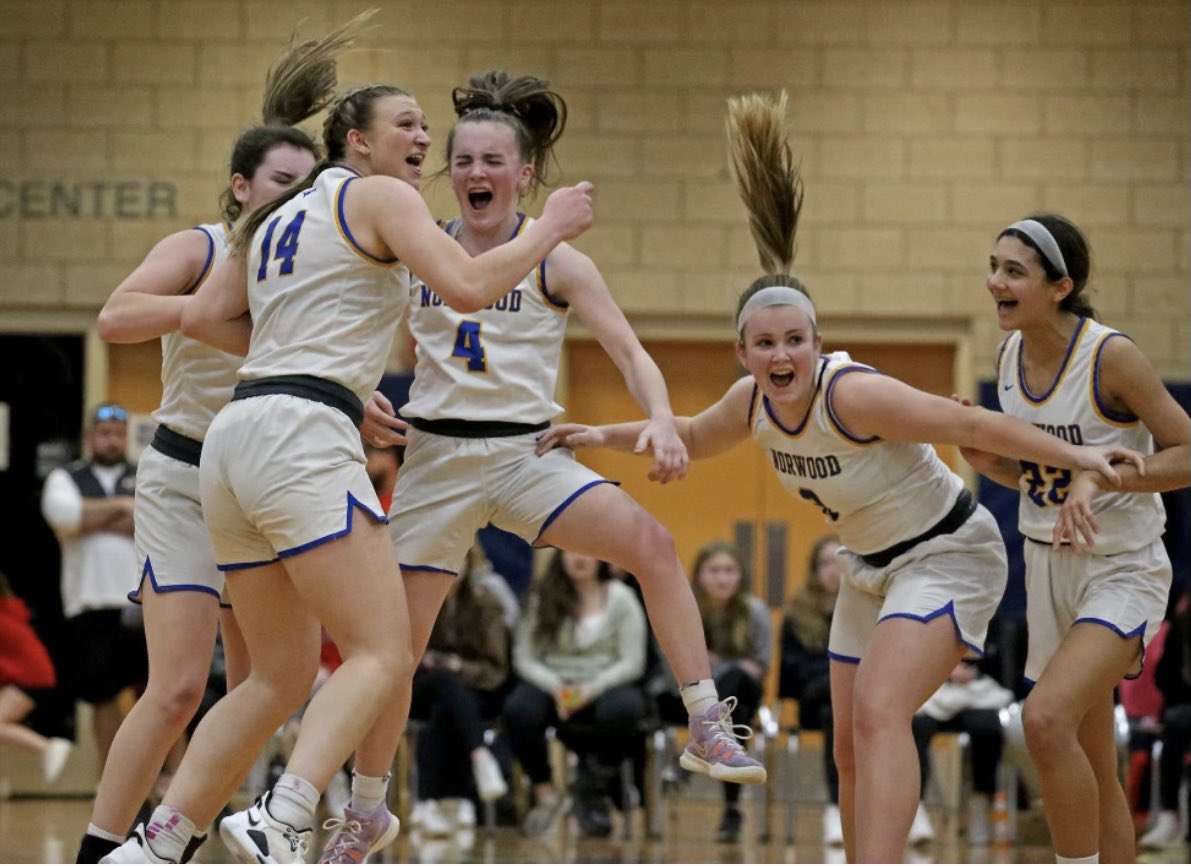 I truly can’t get enough of this team. Photo Credit <a href="/BostonHeraldHS/">Danny Ventura</a>