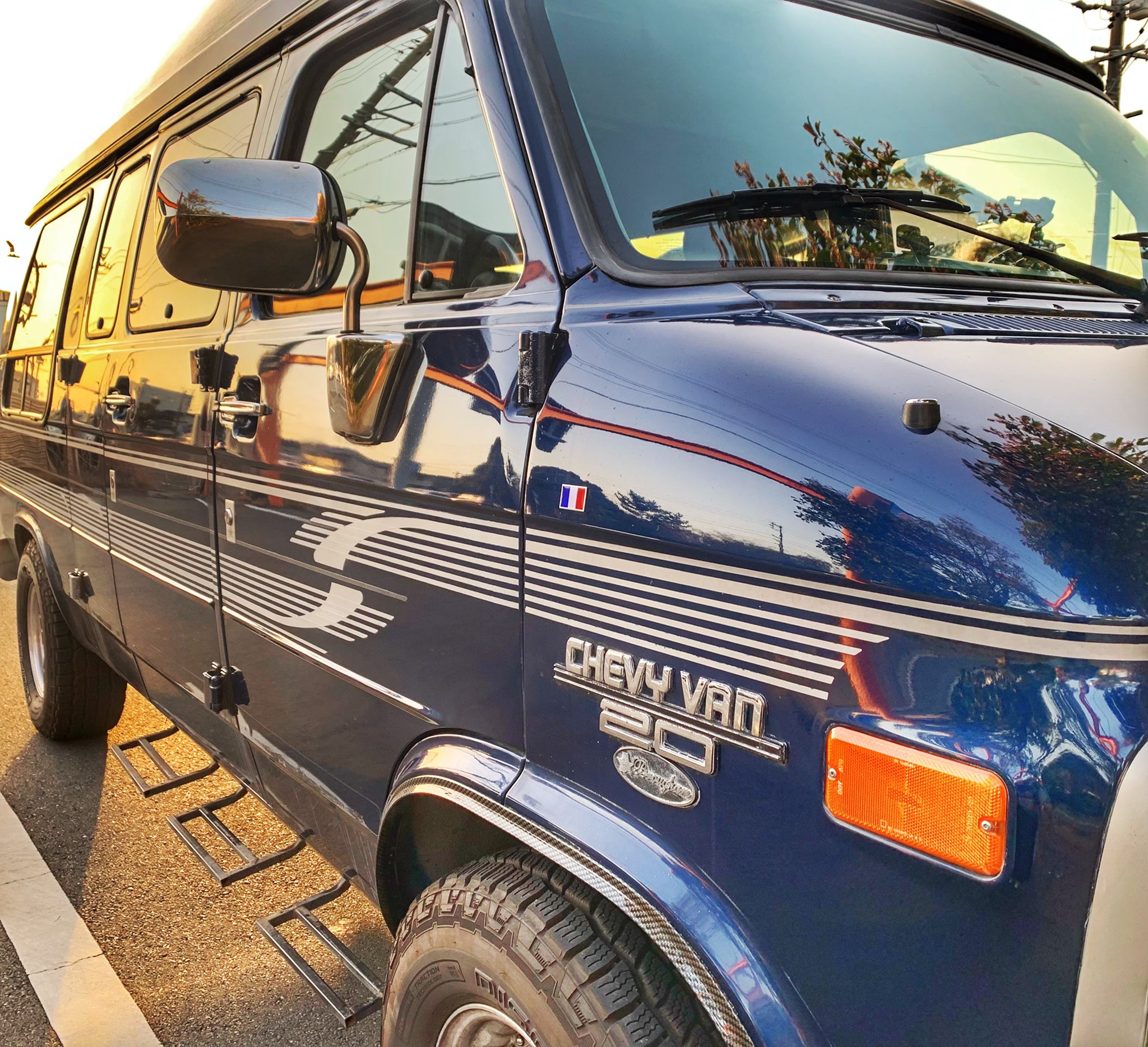 تويتر シェビーバン بحث تويتر