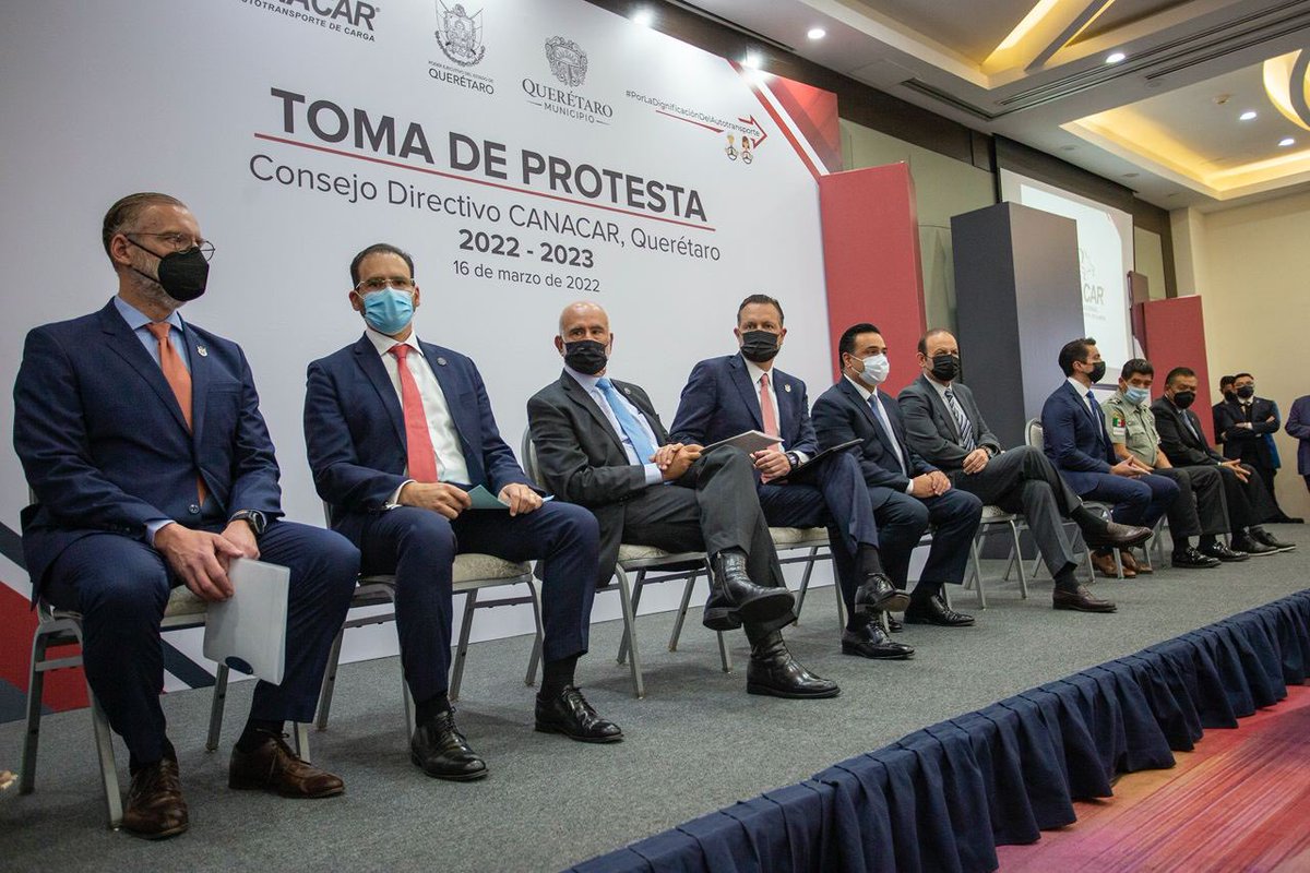 Mauricio Kuri tweet media