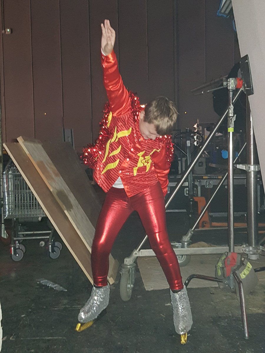 81lynsey's tweet photo. Thank God the wardrobe department thought ahead and had spare trousers for Danny incase of any 'rips and splits'  😂🙈⛸ https://t.co/mfSOOOhhC7