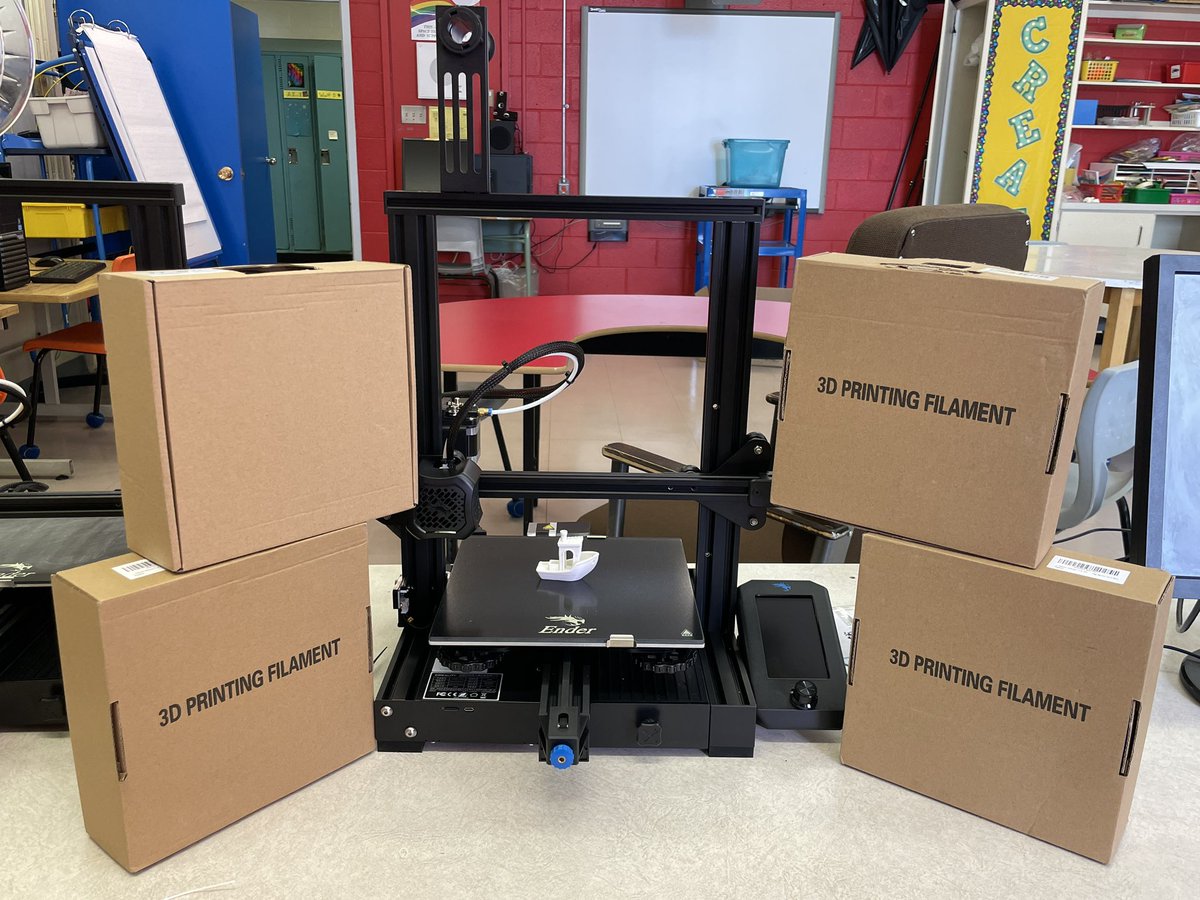 MissSnookHunt's tweet photo. 🚨We got a few exciting packages this week at @sville_elem ! Thanks so much to @chriselleeducat for coming out to set up our 3D printer!! Thank you so much @brilliant_labs !!! @NLESDCA https://t.co/4mSDhdZLVD