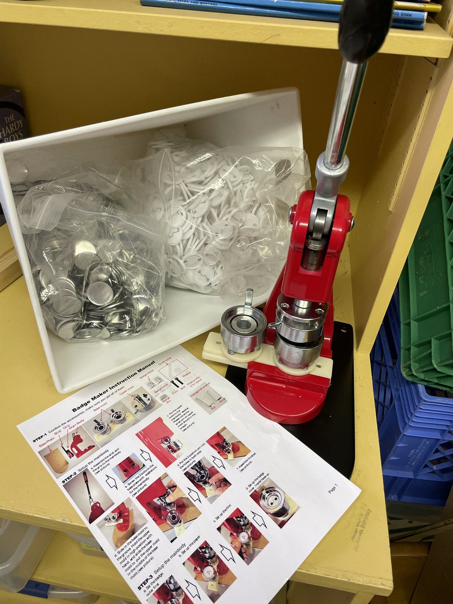 MissSnookHunt's tweet photo. 🚨We got a few exciting packages this week at @sville_elem ! Thanks so much to @chriselleeducat for coming out to set up our 3D printer!! Thank you so much @brilliant_labs !!! @NLESDCA https://t.co/4mSDhdZLVD