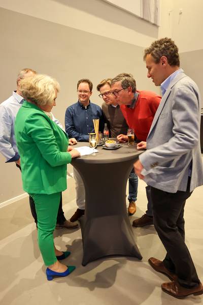CDA winnaar gemeenteraadsverkiezingen in Waalre, AWB verliezer met één zetel minder dlvr.it/SLqkWw