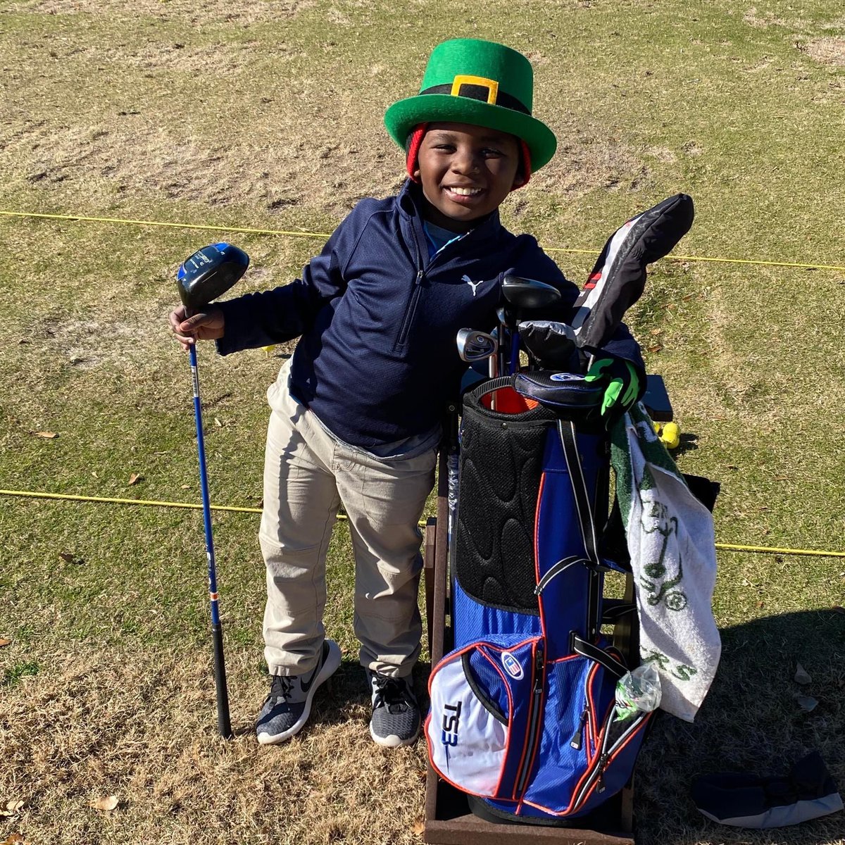 ChipCarter2's tweet photo. Gearing up for a quick nine holes on St. Paddy’s Day Eve. @uskidsgolf @GSGAJuniorTour @PGAjrLeague https://t.co/Nur8SlxTsK