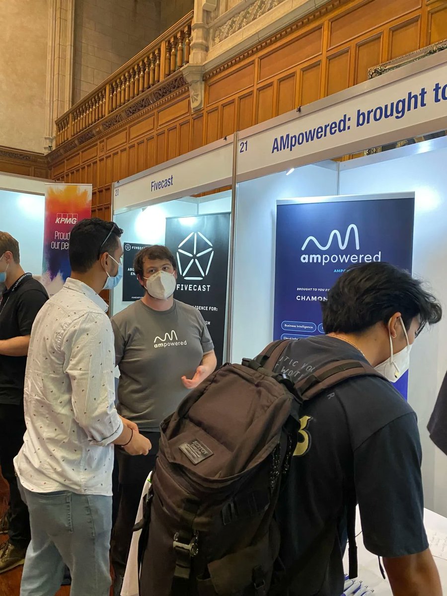 ExposeData's tweet photo. At the University of Adelaide Careers Expo yesterday, #AMpowered graduates Esac Eden, Martin Monis and Heidi Hasting spoke to students about life as a grad at exposé & Chamonix!
#exposedata #wedodata #techcareers #UniversityofAdelaide #careers https://t.co/AtNVdHxrtf