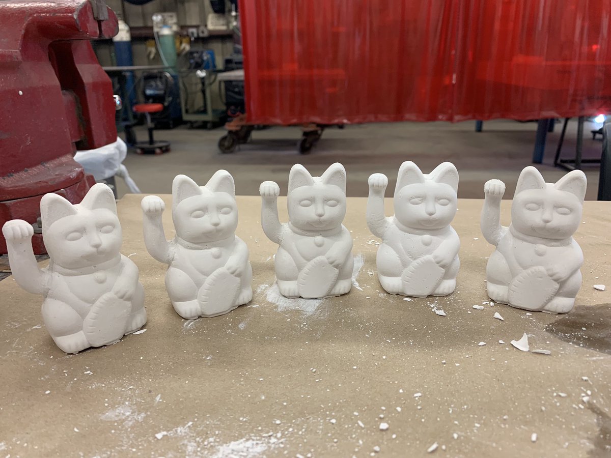 dani_sipin_art's tweet image. wip… silicone mold making and casting go crazy 😚✌🏽