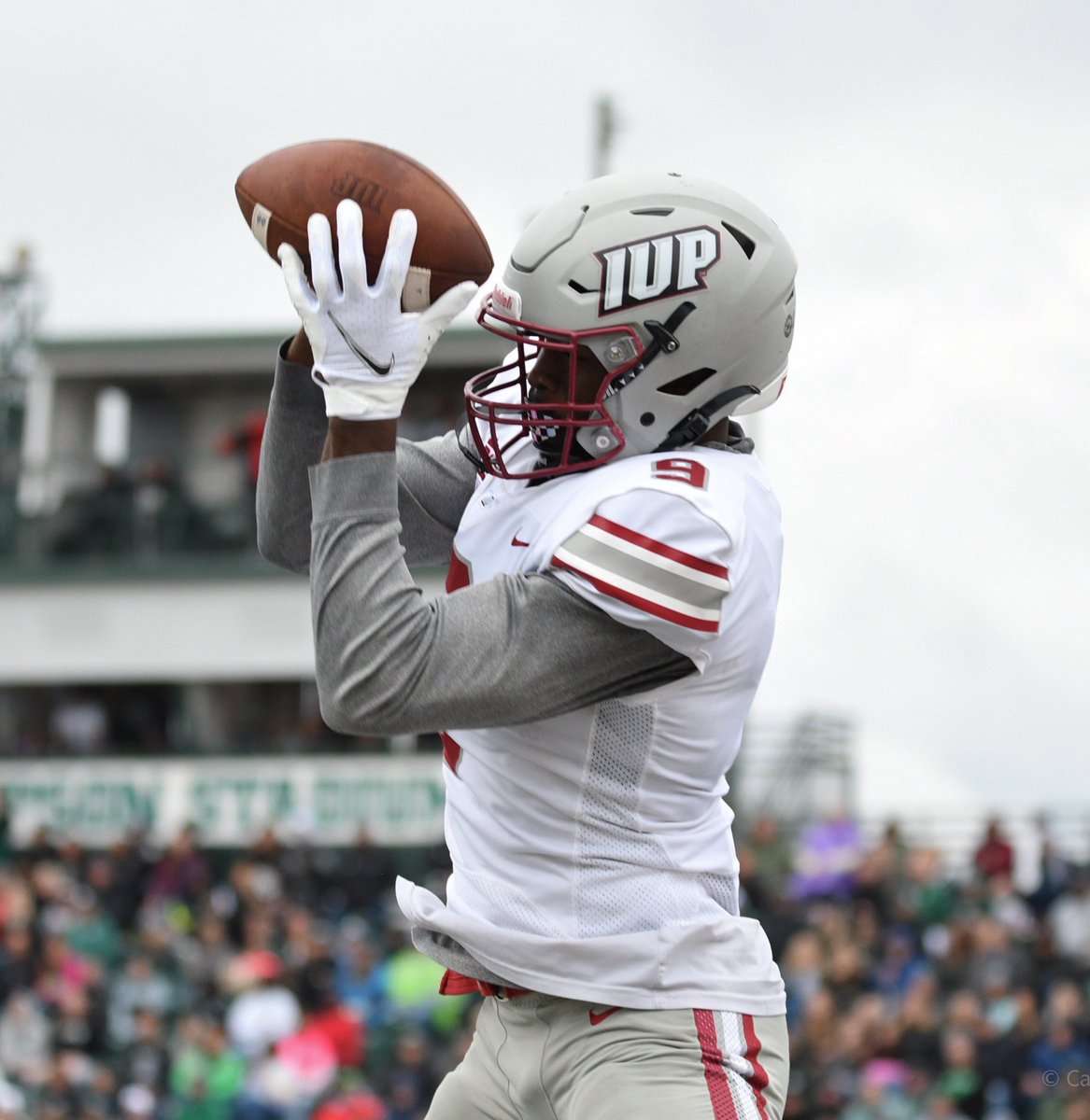 ⭐️@CGSAllStar Pro Day Result Villanova: Irvin Charles WR of @IUPfootball HT: 6041 👀👀 WT: 228 40: 4.50/4.47 🤯🤯 3C: 6.97 (would have been 3rd at WR at the combine 🚨🚨🚨) VT: 32.5” Broad: 10-7 BP: 19 Reps ✅ @SwirvingtonTon had 12 TD’s on the year🔥