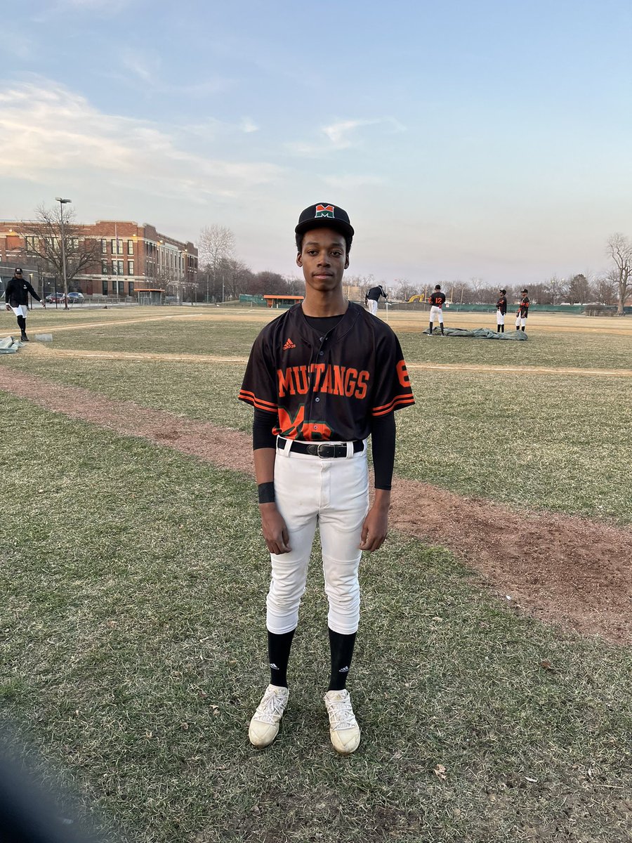 Mustangs stampede over Holy Trinity with a 21-0 victory. Senior Jacoby Radcliffe 1-2 with a monstrous 3run bomb. Jayvion Price added 2 hits and 4 RBIs. Kyle Hudson 1-2 with 5 RBIs. Senior Damarion Redmond pitched 3 innings surrendering 2 hits and adding 4K’s to get the W today.