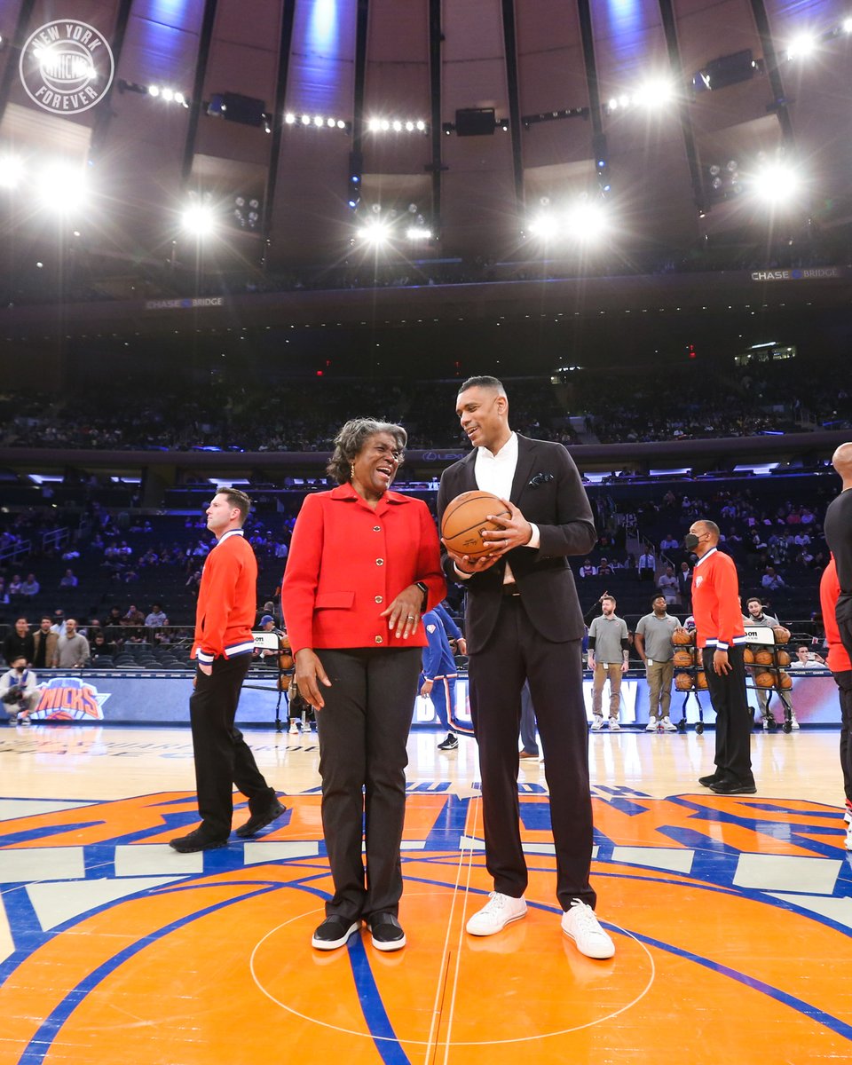 Honored to have @USAmbUN join us tonight @TheGarden for Women’s Empowerment Night!