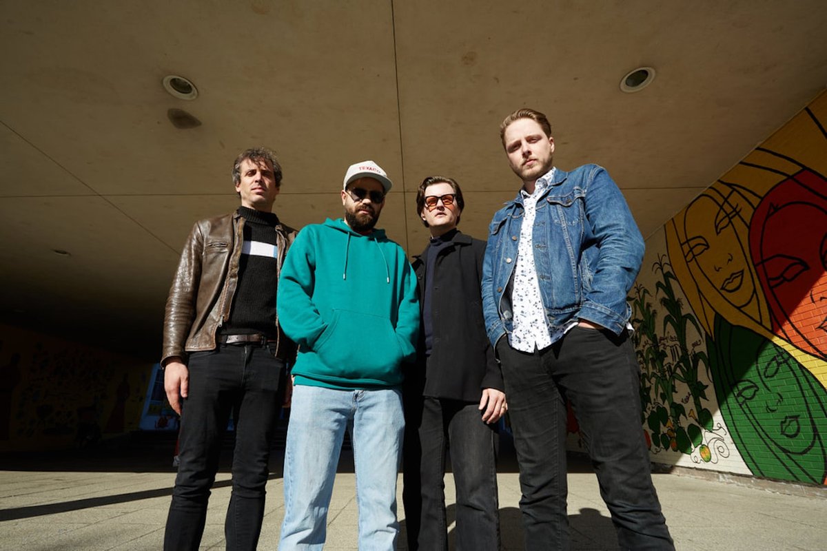 #NowPlaying <a href="/949TheRock/">949 The Rock Toronto</a>  another new track from Stars We Lost by <a href="/lammping/">Lammping</a> #generationnext