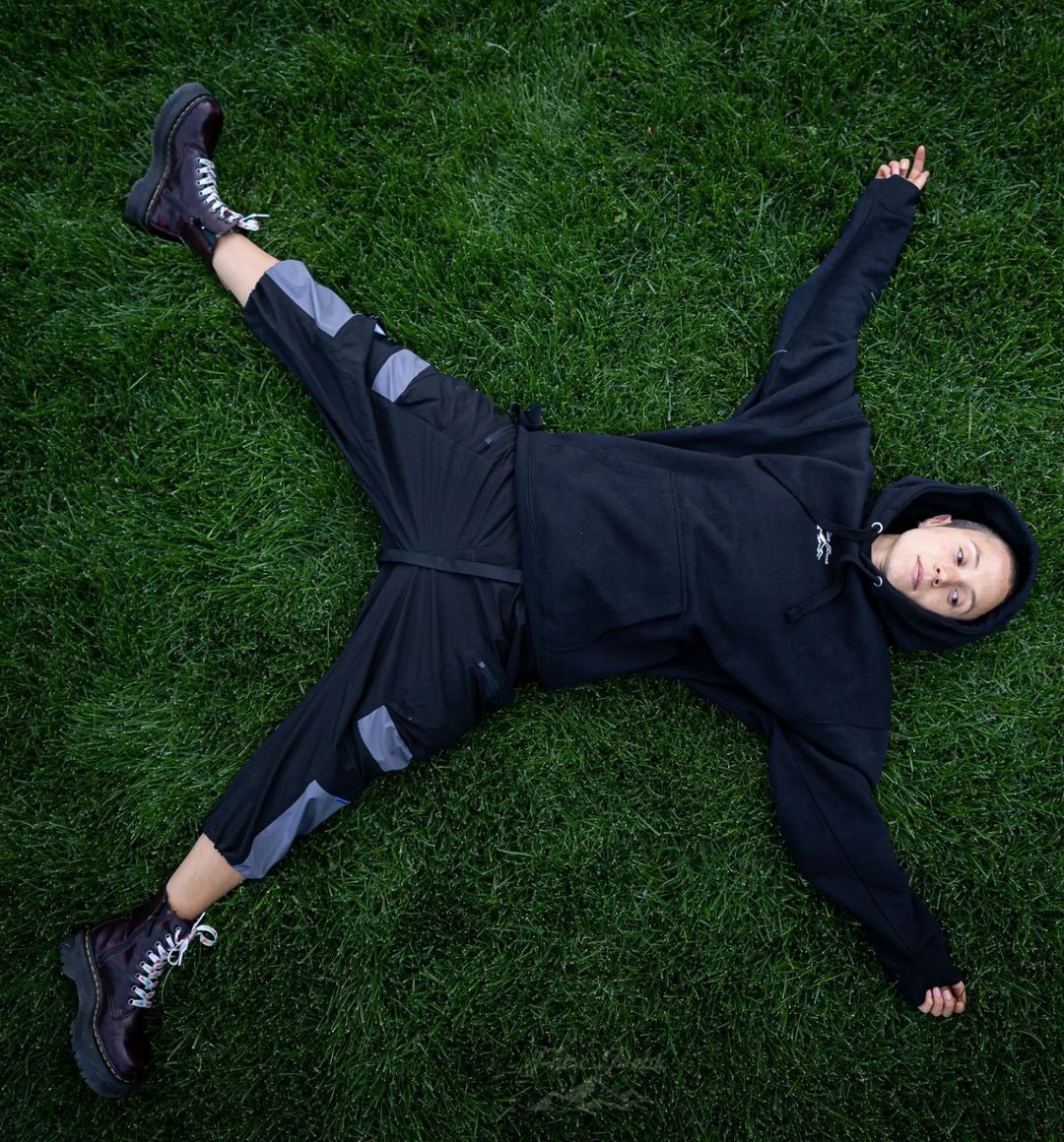 basicbeginbasic's tweet image. they and only they 💚😍

#WynonnaEarp #BringWynonnaHome #DomP_C