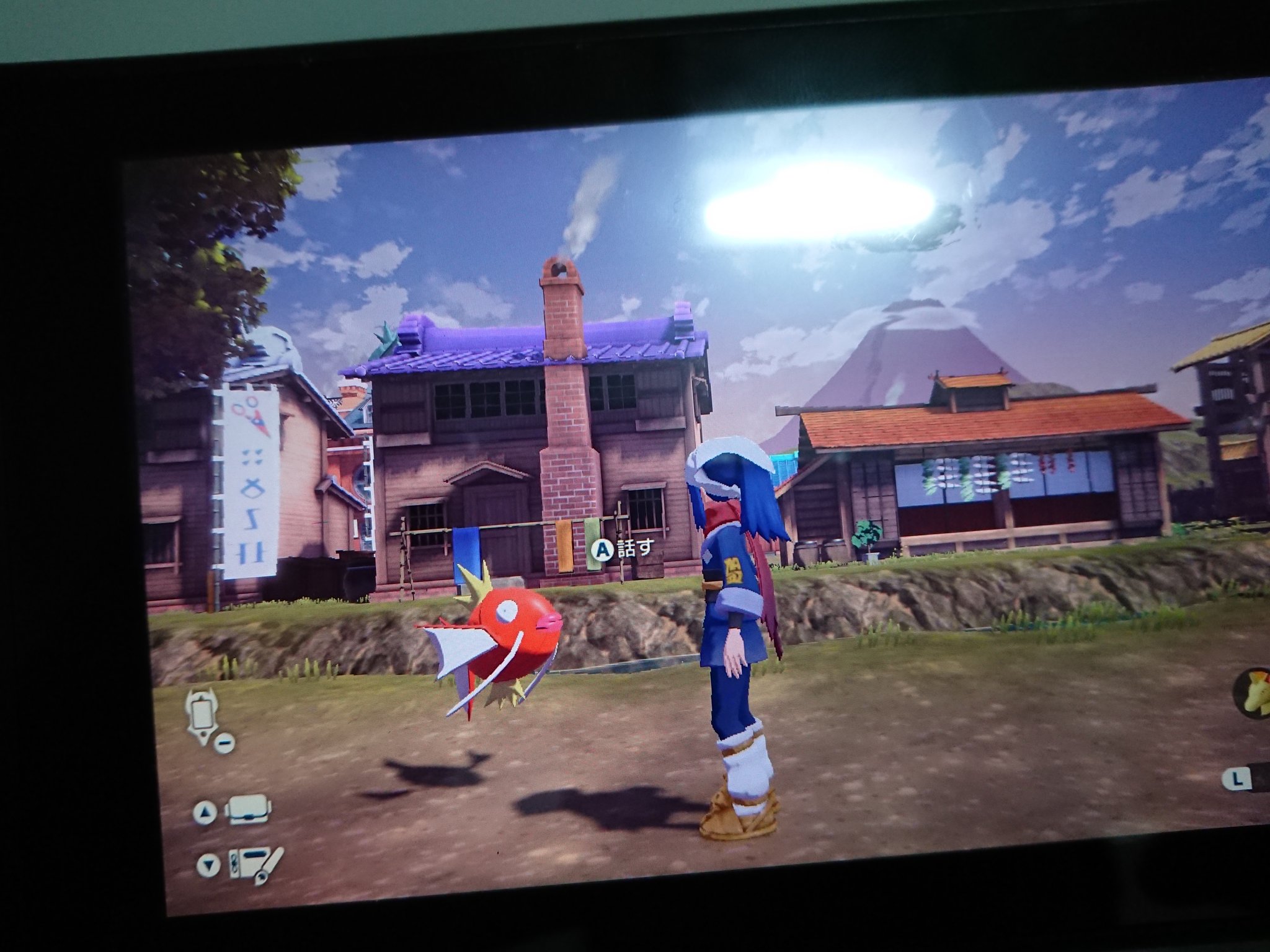 琥珀あすなろ アローラのすがた コイキング が地面を跳ねていないだと 3dデザインになっても 魚ポケモンの中で唯一 バトルの待機モーションも 頑なに水面や地面を跳ねていたあのコイキングが ピカブイだと 跳ねながらついてくるから怖かった