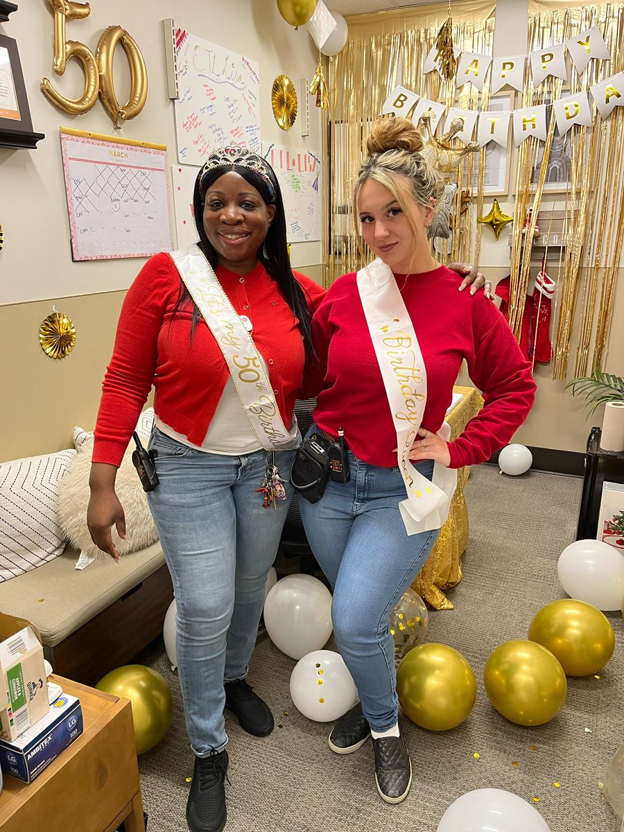 happy birthday miss <a href="/LisaThomasTGT/">Lisa Thomas</a> thank you for always helping my grow my knowledge within’ the business and all you do for me and the team i appreciate you enjoy ya day !!!!