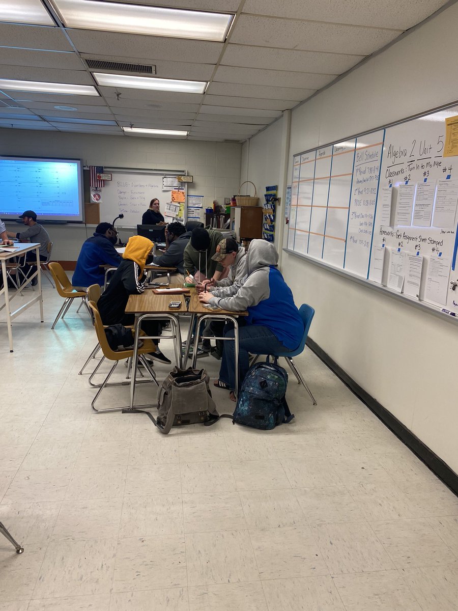 Mr. Halmi &amp; <a href="/MrsKirvan/">Rebecca Kirvan</a> got to help Ms. Nye’s students prep for their IB mock exams using a Scrabble style review game. So fun &amp; collaborative #AACPSawesome <a href="/OMHS_IB/">Old Mill High School IB</a>
