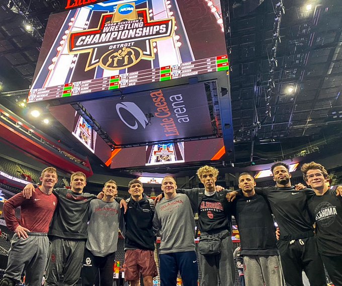 OU_Wrestling's tweet photo. Our guys 😁

#Sooners | @NCAAWrestling https://t.co/JyHE8OjeUv