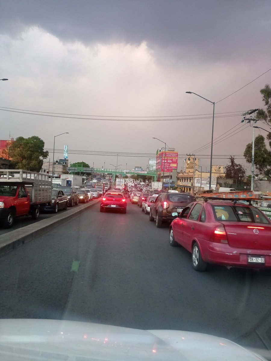 ErethRG's tweet photo. @OVIALCDMX @UCS_GCDMX Coordinamos.......
Conteste tráfico y en lo que coordinan llegarán a las 8pm; chale
Gracias 😁 https://t.co/y3byVlB6qu