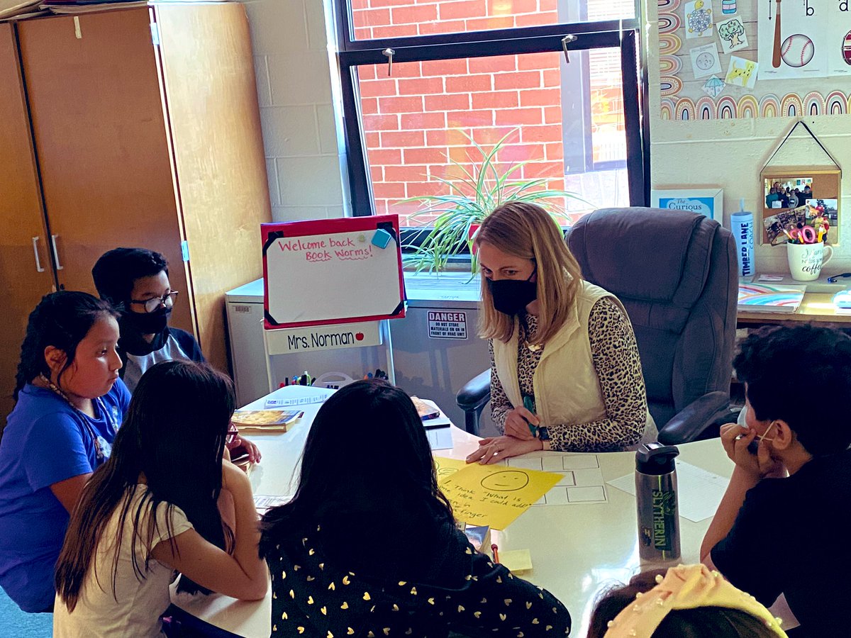 Kristin_Norman4's tweet photo. “Terrific teachers often have teeth marks on their tongues.” ~Alfie Kohn

A huge TY to @TeacherThomp for leading Day 2 of our Book Club labsite for 5th &amp; 6th grade Ts! 💛@sauer_reads @TimberLaneES @FCPS_TitleI @FCPSR2 https://t.co/PY285u6i3X