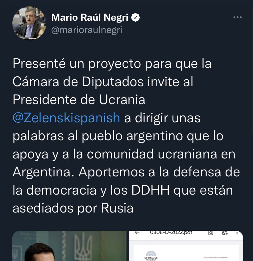 La misma persona que dice que tratar una reforma judicial no es urgente presenta un proyecto para que un tipo de otro país hable en el parlamento. Eso sí le parece urgente y oportuno para mejorar la realidad argentina. 🤌