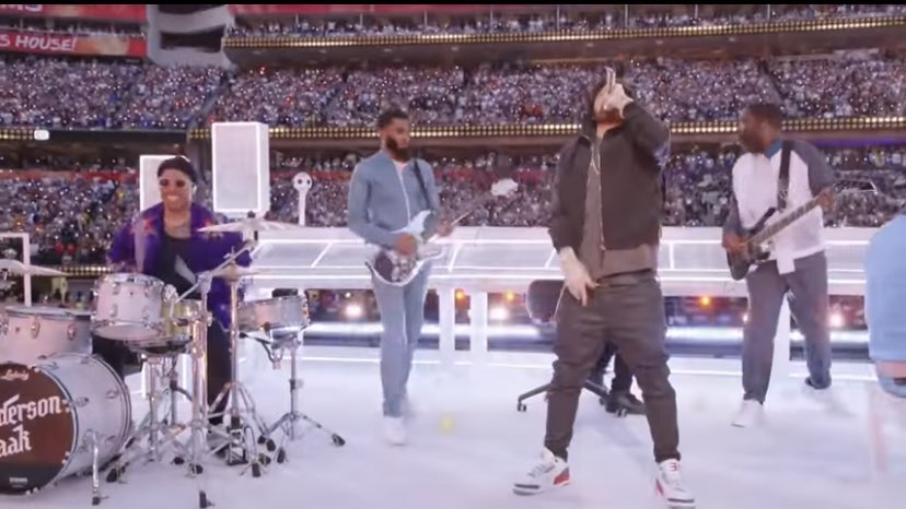 ondnmppp's tweet photo. おはようございます^ ^
朝から、スーパーボウル2022のハーフタイムショー見て爆上がりしてます🔥
控えめに言って過去最高✨
見てほしい❤️🔥
ほんでエミネムのジョーダン3良すぎ。
↓↓↓↓↓↓↓
https://t.co/3S73YnVvA4
#superbowl
#DrDre
#SnoopDogg
#Eminem
#MaryJ
#Blige
#KendrickLamar
#2pac https://t.co/mNxSIw1Rbc