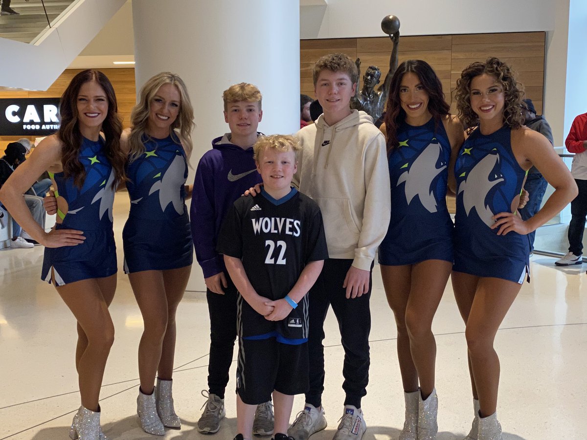 JenNeil12's tweet photo. Game time! #packpix https://t.co/7Bg2dUumom
