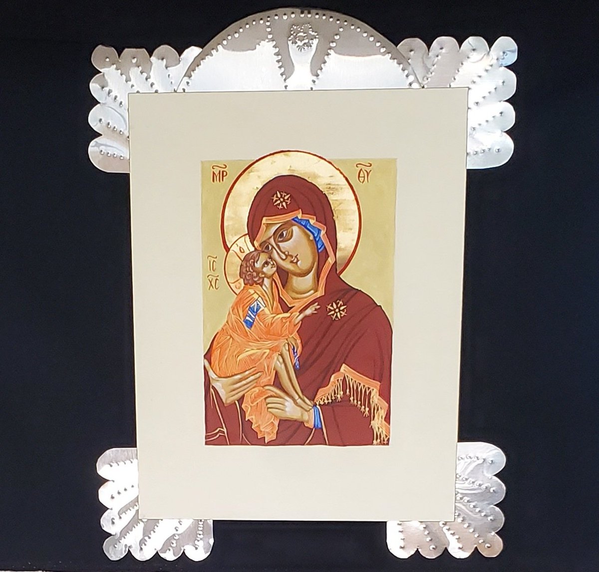 DkAtelier's tweet photo. This piece comes to completion with a New Mexico folk art frame. Handmade, based on NM tin frames circa 1900. I have been stricken with Mexican house shrines and NM folk art. Are you?? #newworkwednesday @Amwomenartists https://t.co/ULeuwA7awO