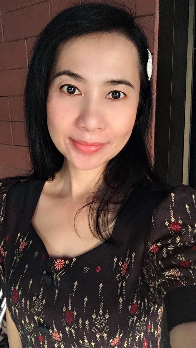 patza29's tweet photo. มอร์นิ่งเช้านี้จ้า 🧡🧡🧡🧡🧡        #ผ้าไทย #ผ้าถุง #ผ้าซิ่น #นุ่งซิ่น #รักษ์ไทย #ชุดไทย https://t.co/Zd6R0OwPnk