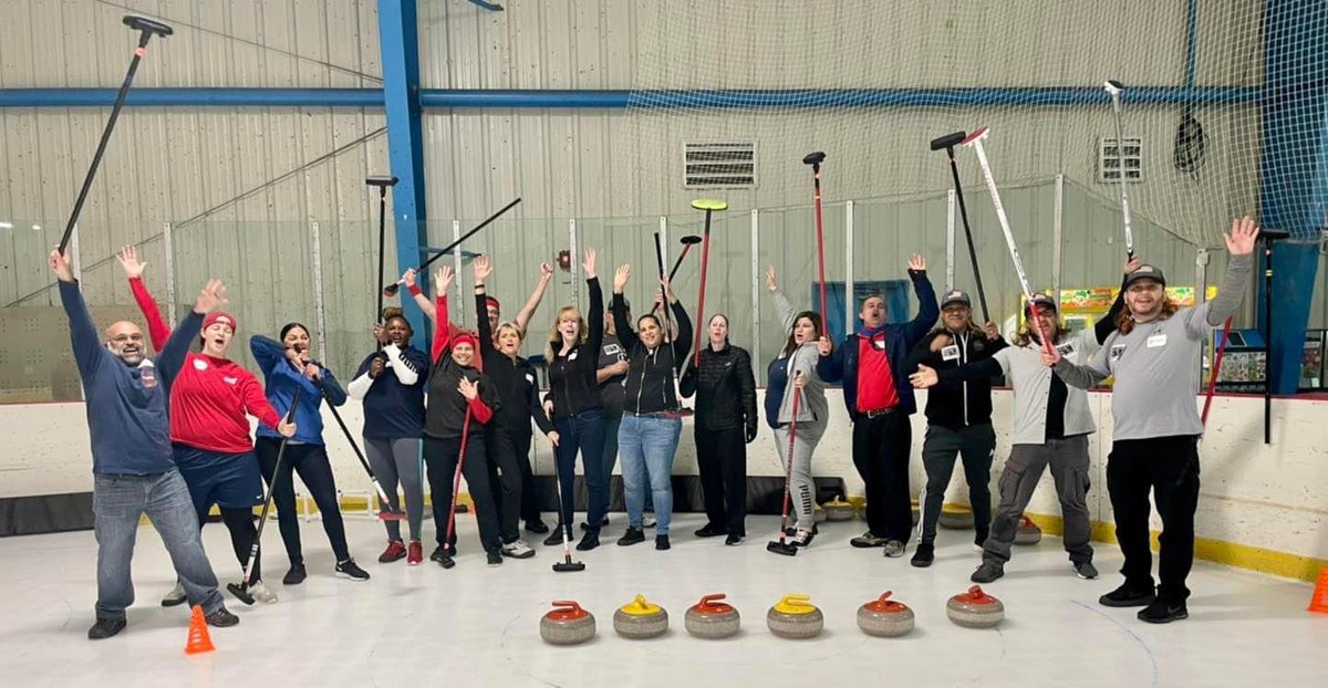 CurlingOrlando's tweet photo. We just had a local group of learners from @WyndhamHotels & they already have a favorite curler!! Hey @MattJamilton, any guesses on who it might be!? ๐ #SickFlow #GoodCurling https://t.co/2zI5raNuWC