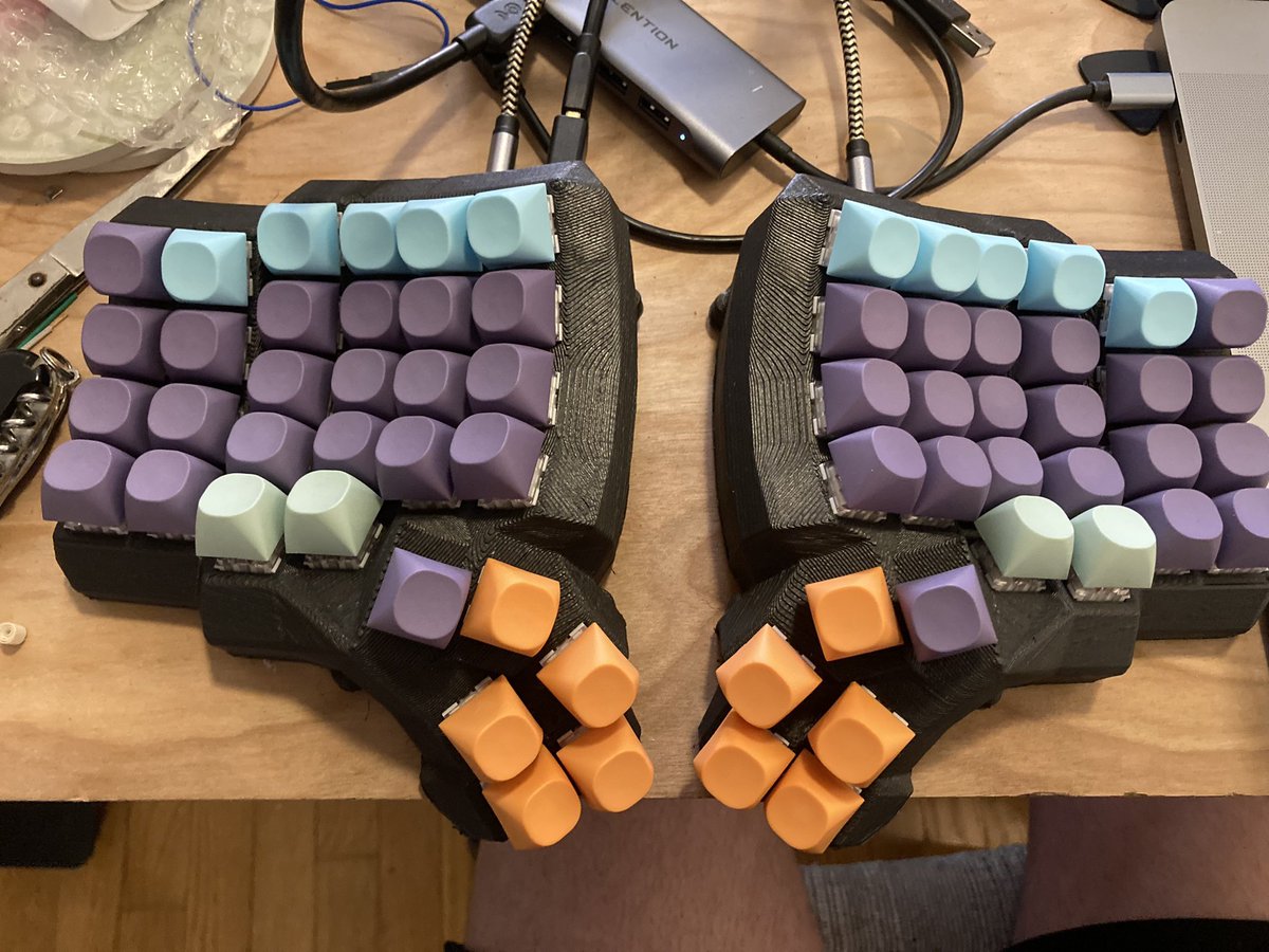 Built my first mechanical keyboard and Arduino project!